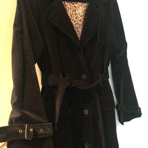 Black velvet trench coat. Sz 12. Like new!